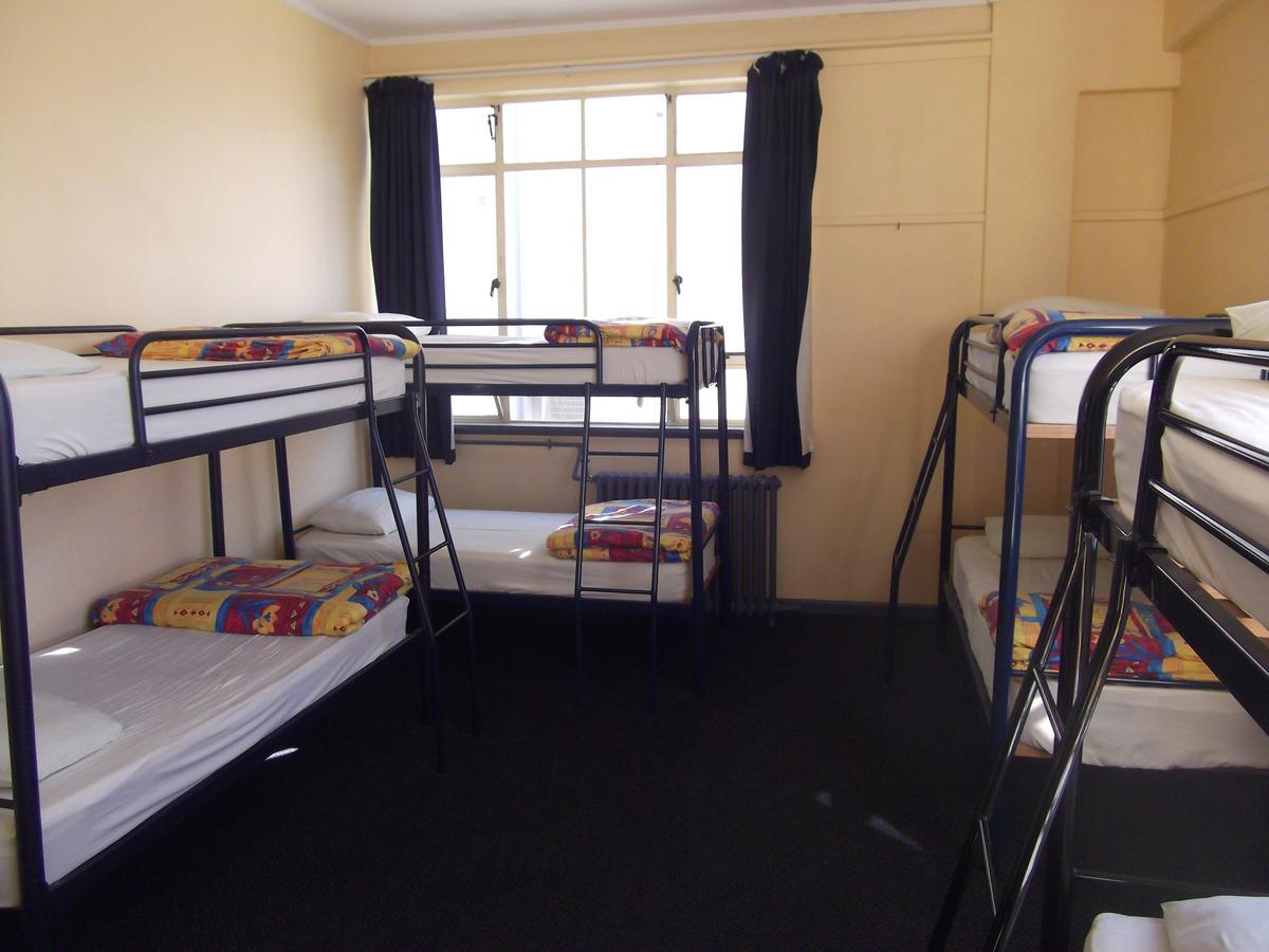 נאפייר Archies Bunker Affordable Accommodation מראה חיצוני תמונה